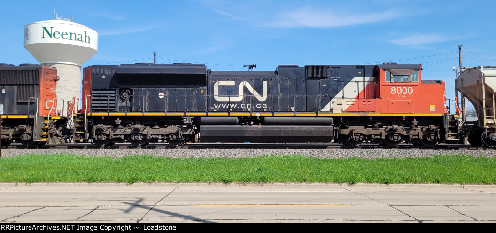 CN 8000